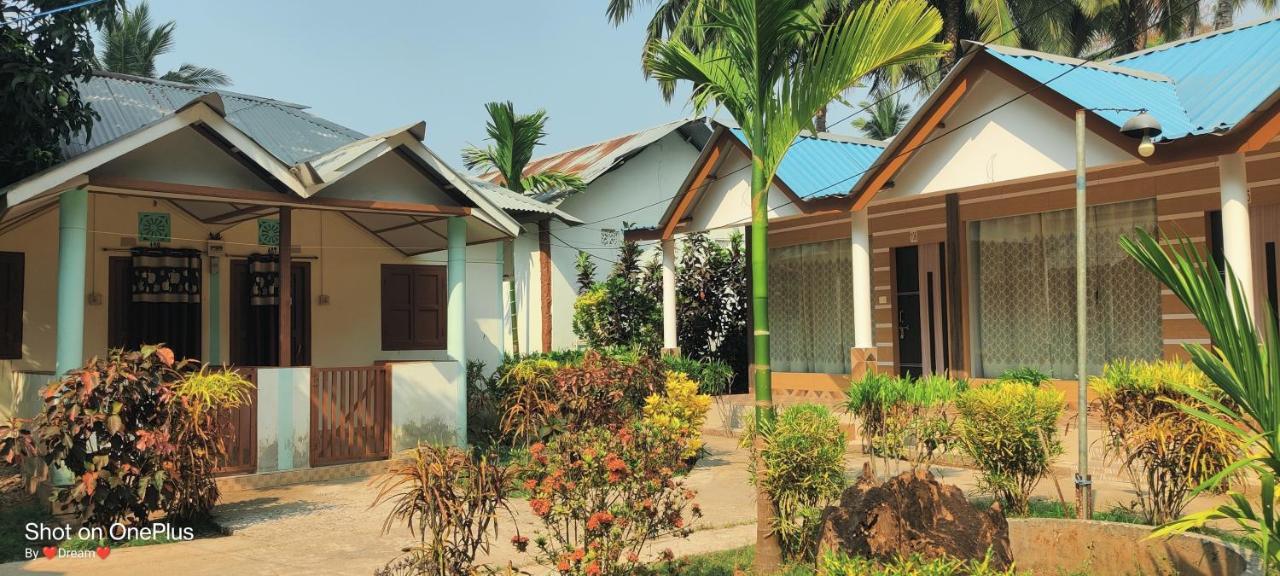 Moon Shine Garden Resort Lakshmanpur Buitenkant foto