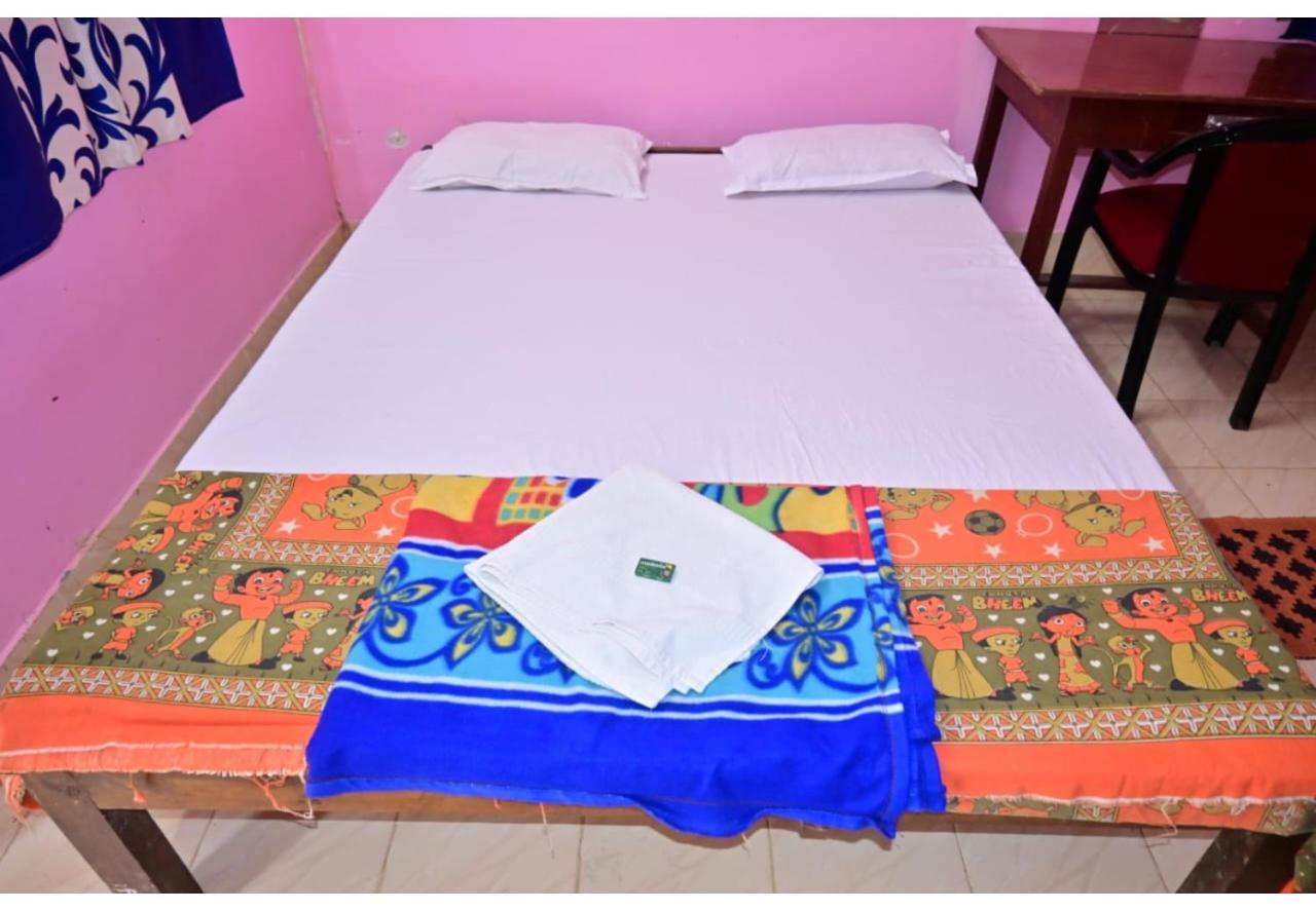 Moon Shine Garden Resort Lakshmanpur Buitenkant foto